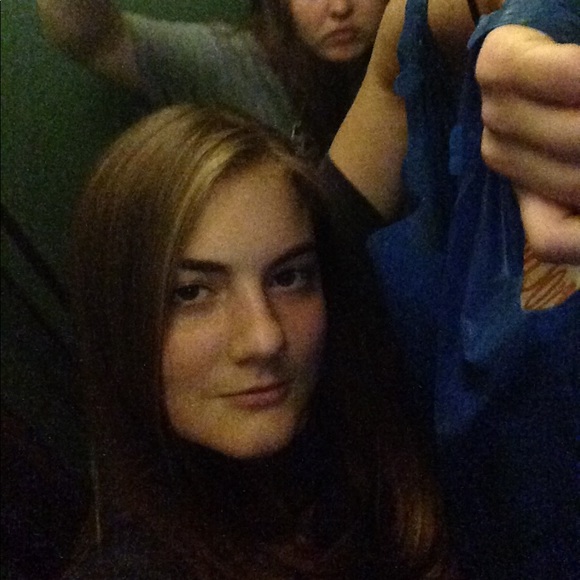 Meet your Posher, Nina - Picture 1 of 1